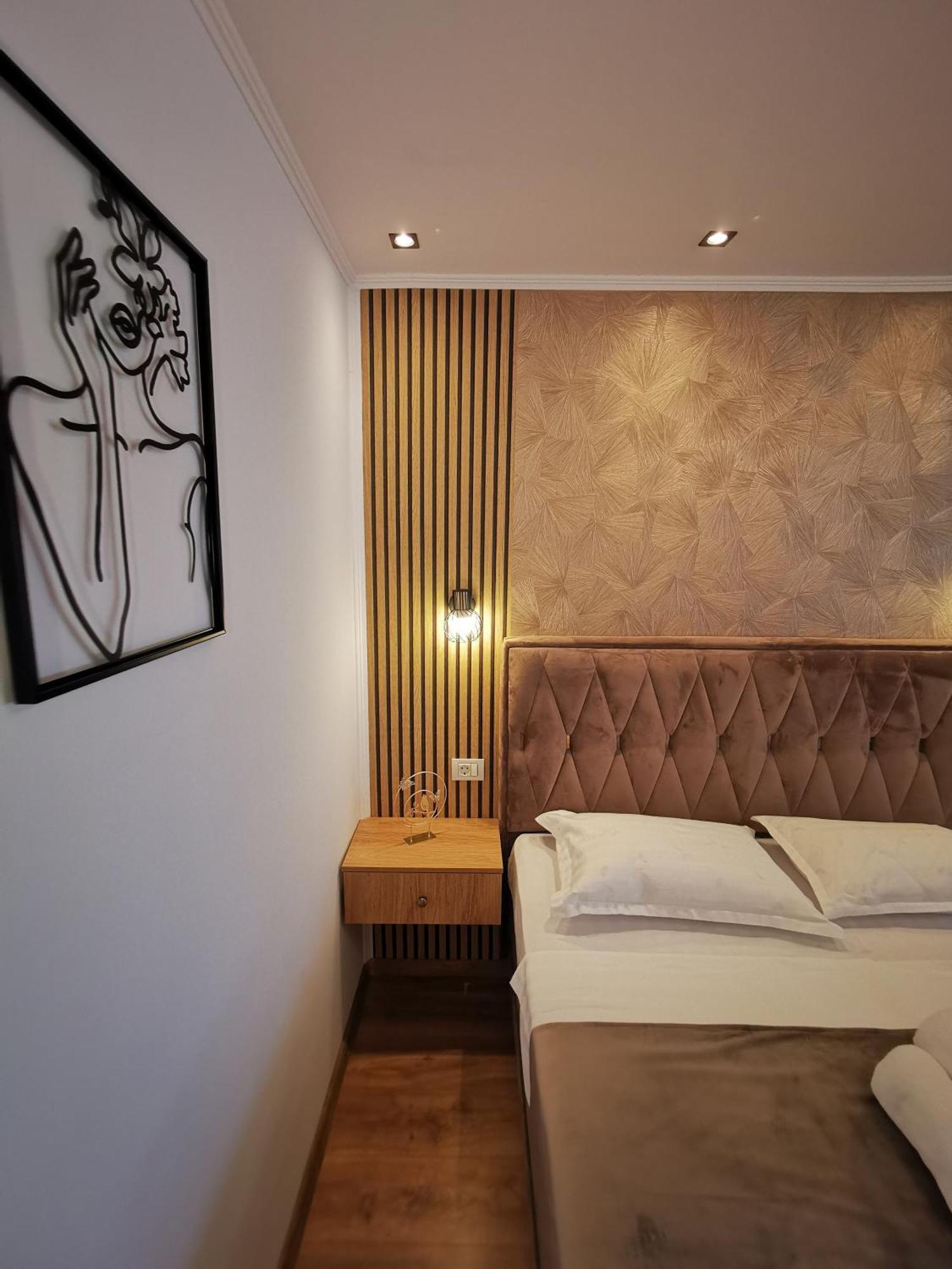 Aldira Sky Arena Nationala Apartment